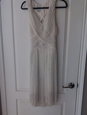 Mary McFadden Cream Pleated Midi Dress